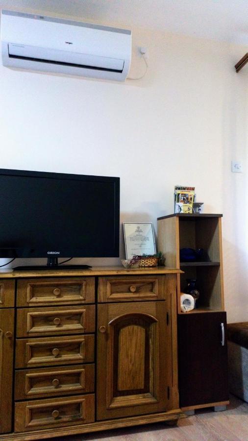Guest House Green View ปิโรต์ ภายนอก รูปภาพ